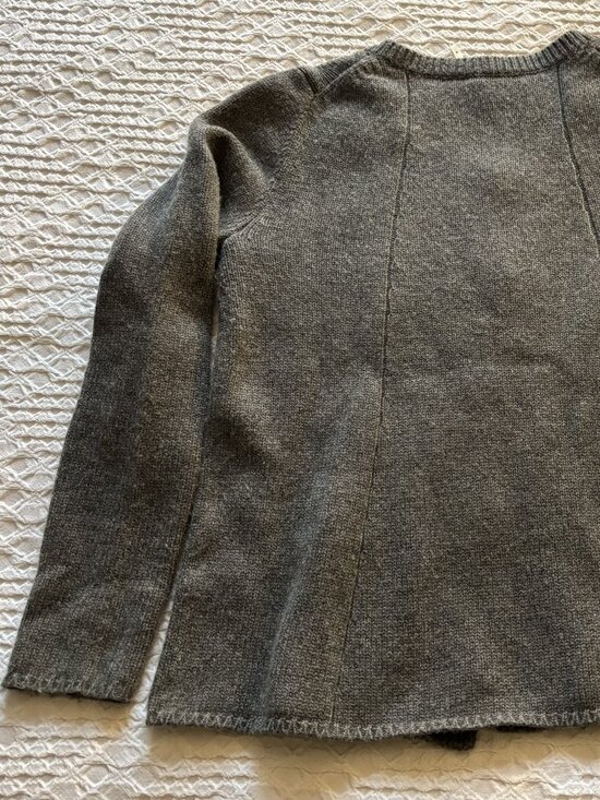 Margaret O'Leary, 70%Merino Wool/ 30%Cashmere, Grey Cable-Knit Cardigan, Size M - Picture 3 of 6